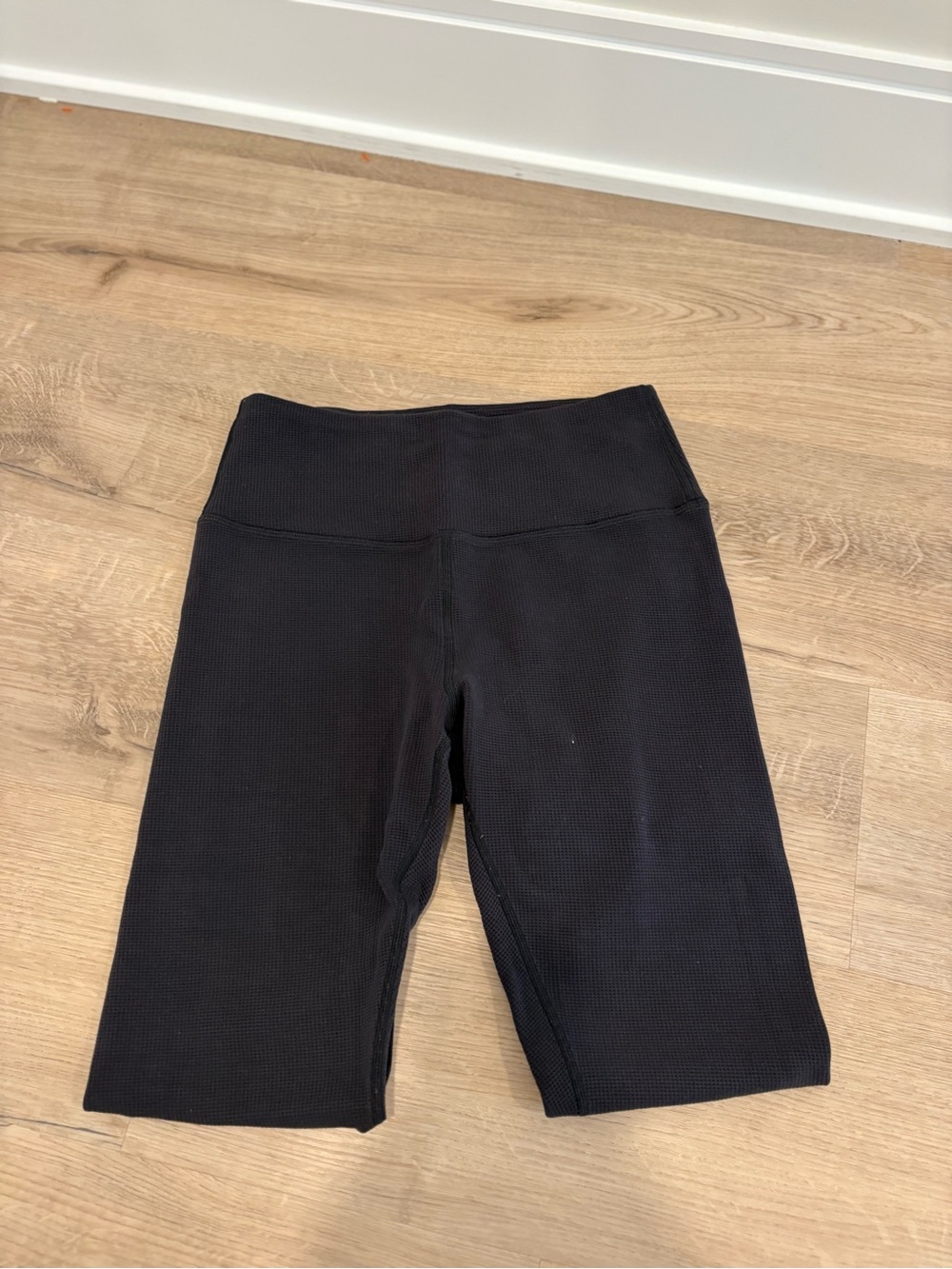 ALO Yoga Black Waffle Knit Leggings Size XS